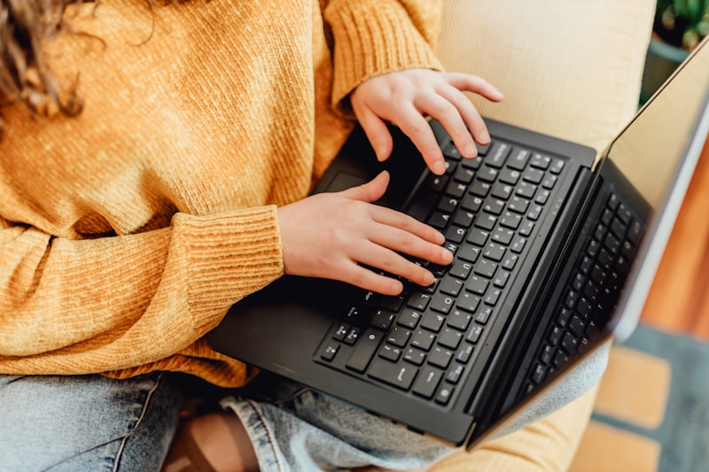 HIPAA-Compliant Email for Therapists: Which Vendors Need a BAA (Probably More Than You Think)